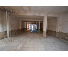 Local comercial en Alquiler en Xàtiva, Valencia