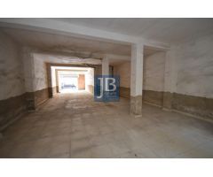 Local comercial en Alquiler en Xàtiva, Valencia