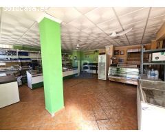 VENTA ESPECTACULAR BAJO COMERCIAL CON POSIBILIDAD CONVERTIR A VIVIENDA