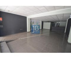 Local comercial en Alquiler en Xàtiva, Valencia