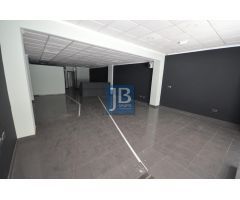 Local comercial en Alquiler en Xàtiva, Valencia
