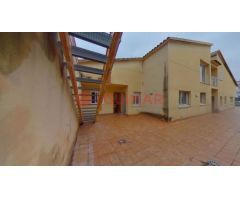 CHALET EN VENTA EN C.PAU ROBERT  SITGES PARA REFORMAR - Llevantina-Montgavina