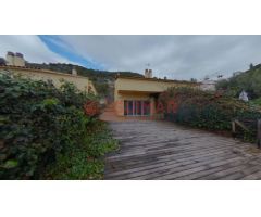 CHALET EN VENTA EN C.PAU ROBERT  SITGES PARA REFORMAR - Llevantina-Montgavina