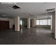 LOCAL EN VENTA EN BARCELONA C/ SARDENYA