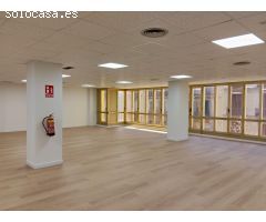 ¡Oficina en alquiler en Calle Roger de Llúria!