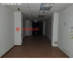 LOCAL EN VENTA O ALQUILER EN C/ LORETO (LES CORTS)