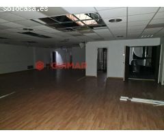 LOCAL EN VENTA O ALQUILER EN C/ LORETO (LES CORTS)