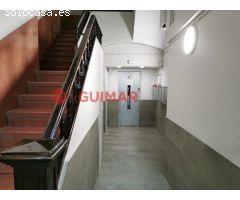 PISO EN VENTA EN LES CORTS  C/ COLLBLANC