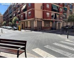 Local Comercial en Venta en Quart de Poblet