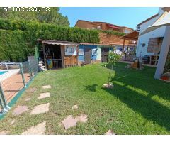 Se vende chalet adosado en La Pobla de Vallbona, Valencia