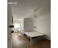 Entresuelo en Venta en Valencia de las Torres, Valencia