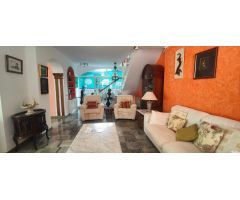 Preciosa casa de 3 dormitorios con espacio exterior situado en la zona de Nerja