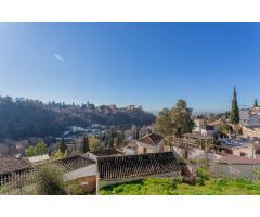 ESPECTACULAR SOLAR EN EL SACROMONTE  PARA CONSTRUIR 1000 M2 CON VISTAS DIRECTAS A LA ALHAMBRA