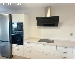 Apartamento en Alquiler en Caserío El Campello, Alicante
