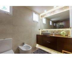 AMPLIA VIVIENDA EN EL CENTRO ALICANTE CERCA DEL POSTIGUET Y PUERTO DEPORTIVO