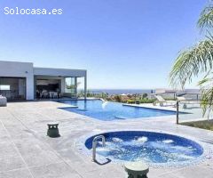 Chalet en Venta en Benahavís, Málaga