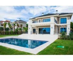Chalet en Venta en Benahavís, Málaga