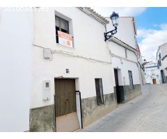 Casa de Pueblo en Venta en Fuente Obejuna, Córdoba