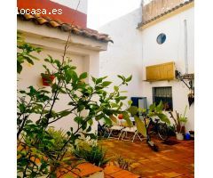 Casa Adosada en Santa Marina - Casco Histórico