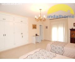 Chalet en Venta en Vera Playa, Almería