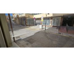 Local comercial en Alquiler en Vera Playa, Almería