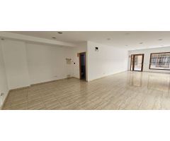 Local comercial en Alquiler en Vera Playa, Almería