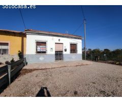 Fantástica casa con terreno en Dolores, Alicante