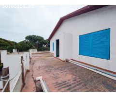 Fantástico local y vivienda en Urbanización Costa-Bella, Guardamar del Segura, Alicante