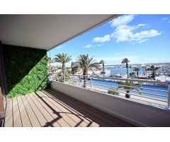 Fantástico apartamento con vistas frontales al mar en Torrevieja, Alicante