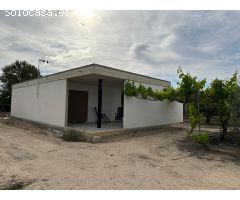 Estupenda finca rústica en el término municipal de San Miguel de Salinas, Alicante