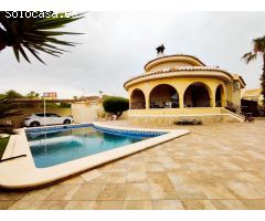 Fantástico chalet independiente en Urbanización Monteazul, Benijófar, Costa Blanca