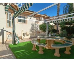 Fantástico chalet independiente con piscina en Benimar, Benijófar, Alicante