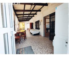 Fantástica casa con terreno y preciosas vistas al mar a pie de playa en Guardamar del Segura