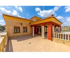 Impresionante Chalet con todos los extras en La Aparecida-Orihuela (Alicante-Costa blanca sur)