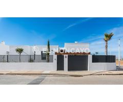 Impresionantes villas de nueva construcción llave en mano en Mar de Cristal- La Manga -Mar Menor
