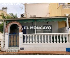 Fantástico adosado en la tranquila urbanización de La Marina, Alicante, Costa Blanca