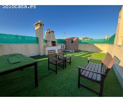 Precioso Bungalow de Planta Alta con piscina comunitaria y solárium privado en San Javier, Mar Menor
