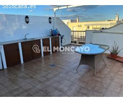 Espectacular ático dúplex con vistas al mar en el centro de Guardamar del Segura, Alicante