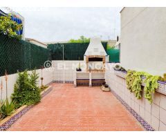 Fantástico bungalow planta alta en la exclusiva urbanización Moncayo, junto a Guardamar del Segura.