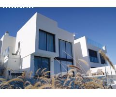 Chalet en Venta en Gran alacant, Alicante