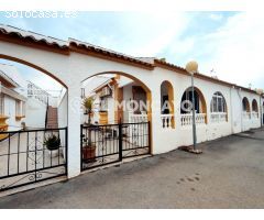 Fantástico semiadosado en urbanización El Edén, junto a Guardamar del Segura, Alicante