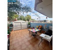DÚPLEX PAREADO EN EL CENTRO