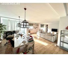 Piso en venta en Avenida de Zarandona