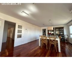 AMPLIA Y REFORMADA VIVIENDA A POCOS METROS DE LA CATEDRAL