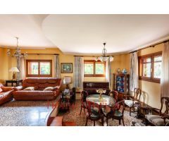 Chalet en Venta en Chiva de Morella, Valencia