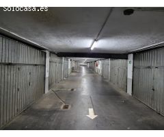 VENTA GARAJE EN MIRIBILLA COCHE MEDIANO