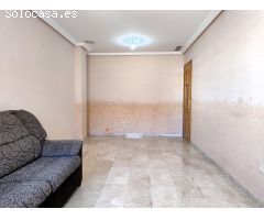 AMPLIA VIVIENDA CON GARAJE INCLUIDO