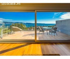 ESPECTACULAR VILLA PAREADA CON INCREÍBLES VISTAS Y PISCINA CLIMATIZADA A LA VENTA EN SANXENXO