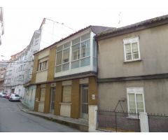 CASA UNIFAMILIAR EN CALLE REBOREDO  2 CANGAS. PONTEVEDRA