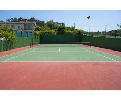 Espectacular casa con piscina, pista de tenis, gimnasio y asador en Salvaterra de Miño